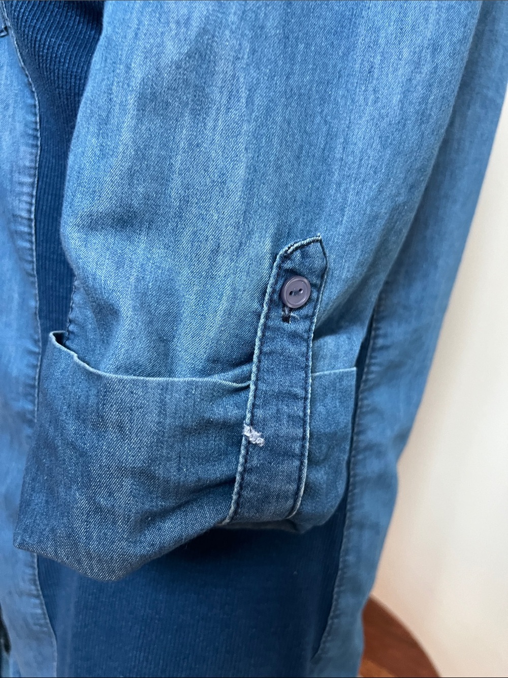 Cavalini Embroidered Denim Button-Down Shirt - Blue - Picture 6 of 8